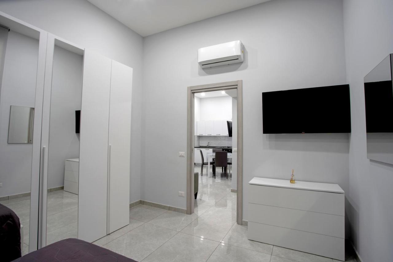 Giovi'S Apartments Кастелламмаре-ди-Стабия Экстерьер фото