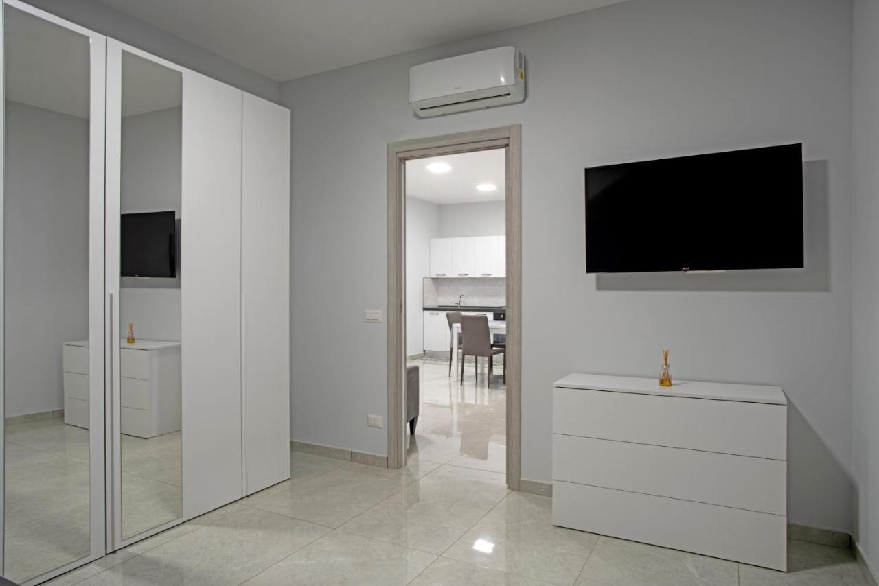 Giovi'S Apartments Кастелламмаре-ди-Стабия Экстерьер фото