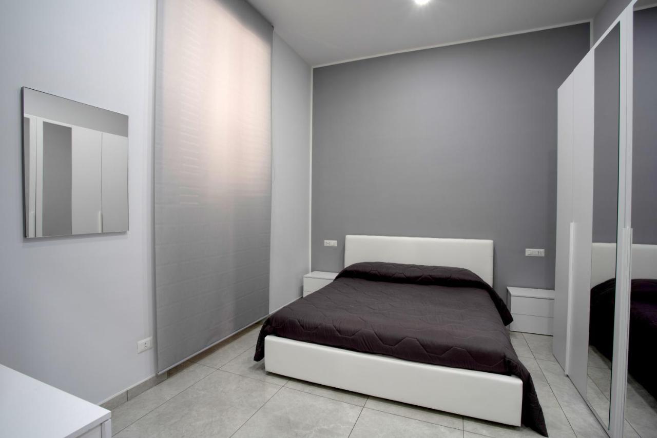 Giovi'S Apartments Кастелламмаре-ди-Стабия Экстерьер фото