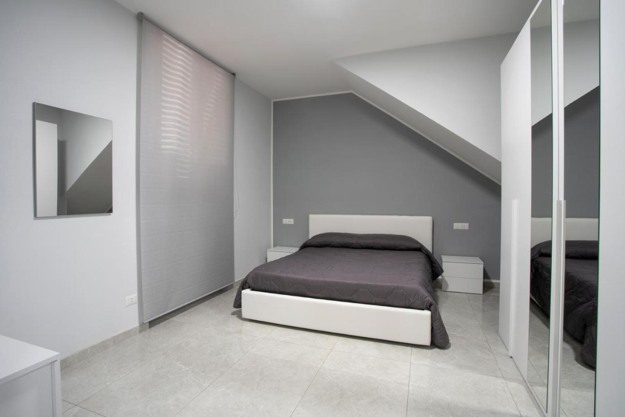 Giovi'S Apartments Кастелламмаре-ди-Стабия Экстерьер фото