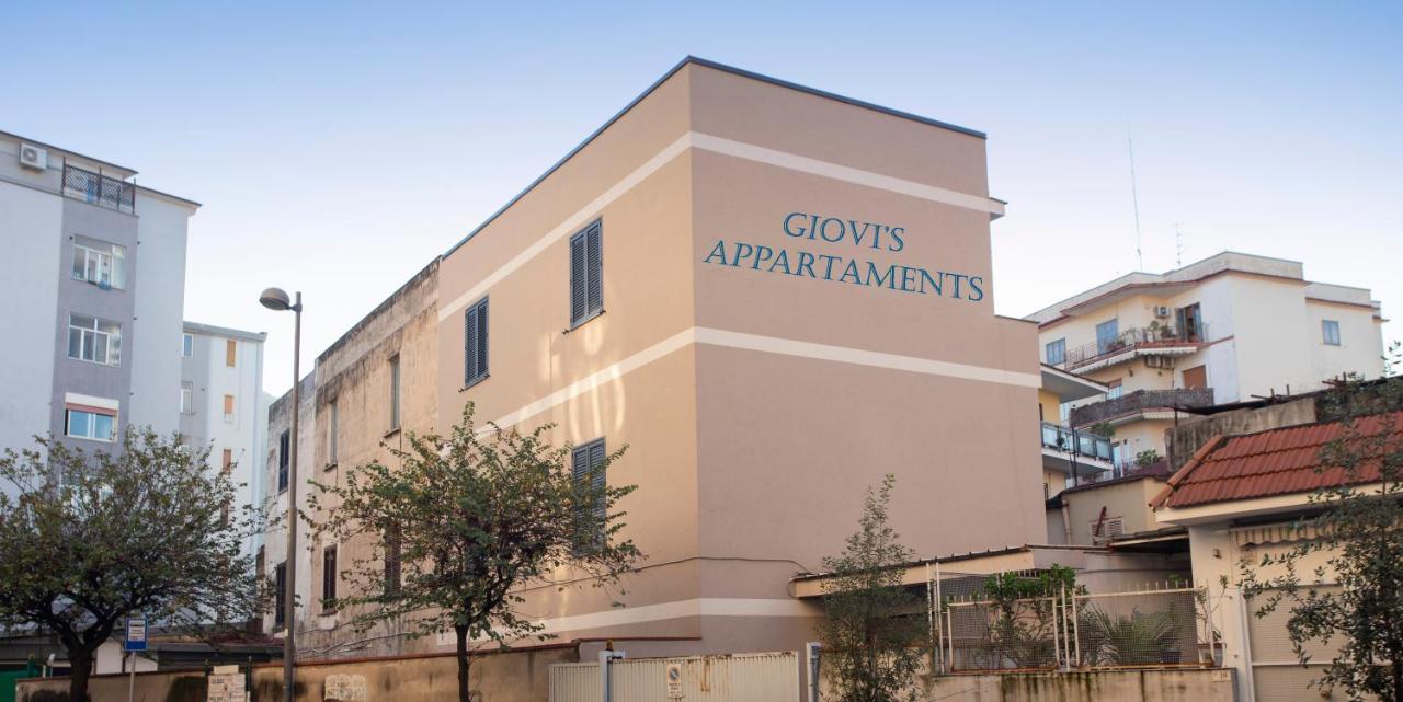 Giovi'S Apartments Кастелламмаре-ди-Стабия Экстерьер фото