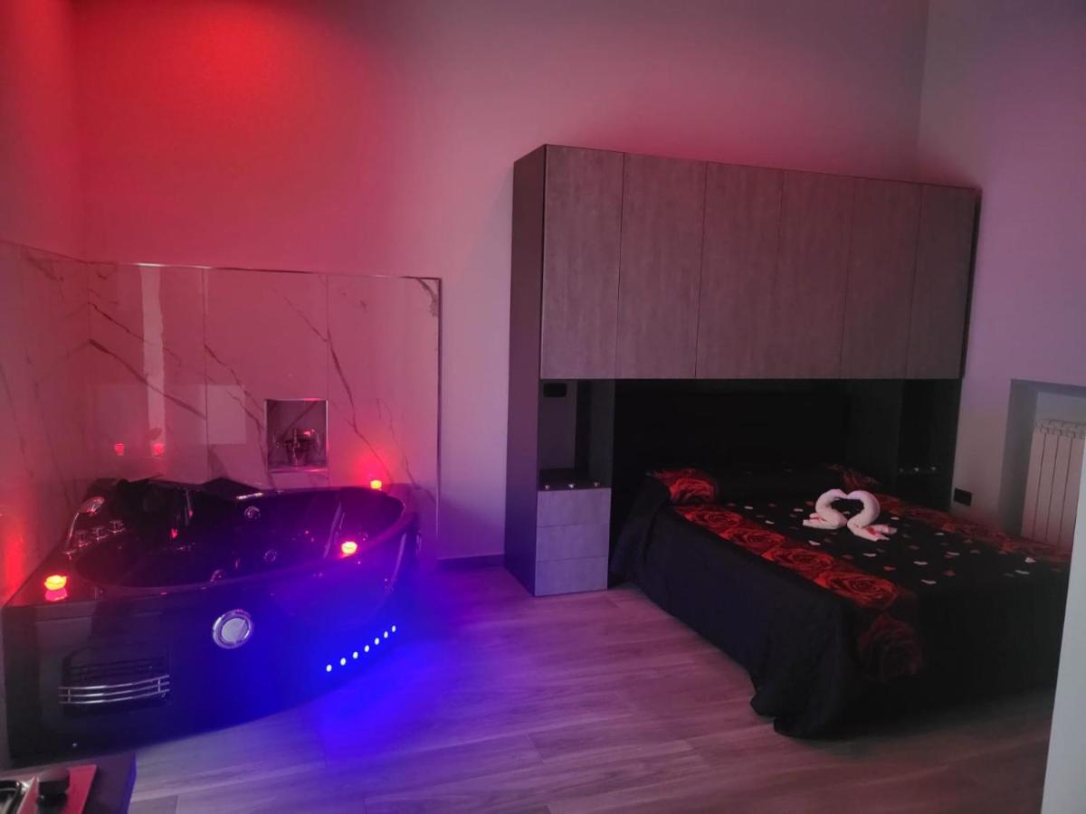 Giovi'S Apartments Кастелламмаре-ди-Стабия Экстерьер фото